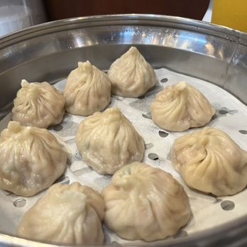 Super Juicy Dumplings - Juicy Pork Dumplings (Non-Sweet) - Dim Sum Near Me - Brea, California Super Juicy Dumplings - Juicy Pork Dumplings (Non-Sweet) - Dim Sum Near Me - Brea, California