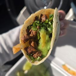Taqueria Los Dos Carnales - Taco de asada