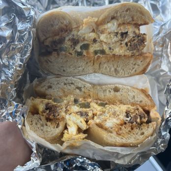 El Bagelero - El Machismo (chorizo, egg, jalapeño, chipotle aoioli - Bagels Near Me - Chicago, Illinois