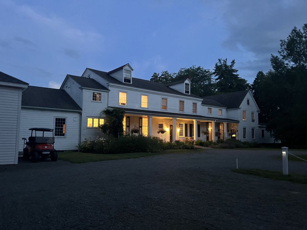 FONTAINEBLEAU INN Updated December 2024 25 Photos & 16 Reviews