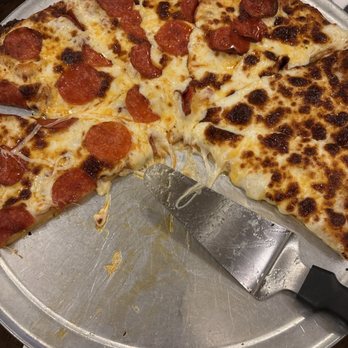 Giovanni Pastrami - Half cheese half pepperoni pizza. - Pizza Near Me - Honolulu, Hawaii Giovanni Pastrami - Half cheese half pepperoni pizza. - Pizza Near Me - Honolulu, Hawaii