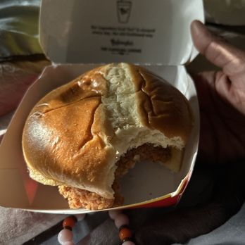 Bojangles - Bo's Chicken Sandwich - Fast Food Near Me - League City, Texas