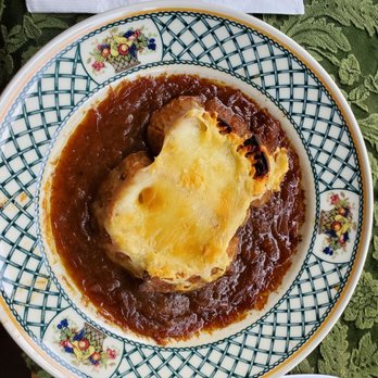 Mon Ami Gabi - Onion soup au gratin - French Near Me - Chicago, Illinois