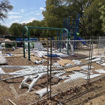 Tarrytown Park - New playscape under construction - Parks Near Me - Austin, Texas Tarrytown Park - New playscape under construction - Parks Near Me - Austin, Texas