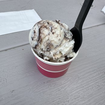 Eagle's Store - One scoop moose tracks - Ice Cream & Frozen Yogurt Near Me - West Yellowstone, Montana Eagle's Store - One scoop moose tracks - Ice Cream & Frozen Yogurt Near Me - West Yellowstone, Montana