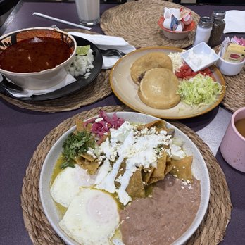 Sabor A Mí - Chilaquiles, menudo, gorditas - Bakeries Near Me - Kyle, Texas