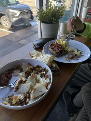 Juniper Coffee + Eatery by null