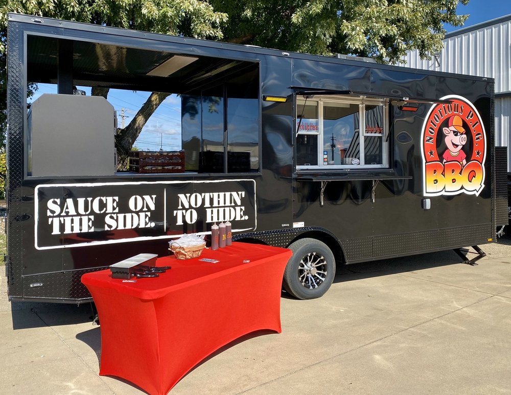 NOTORIOUS P.I.G. BBQ Food Trucks Mount Zion, IL Restaurant
