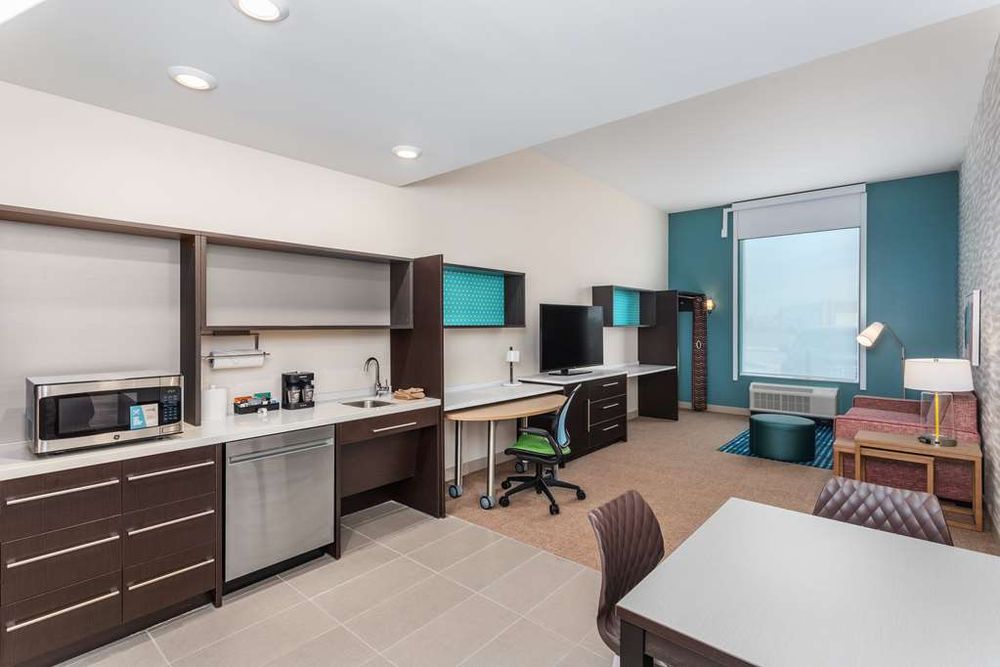 Home2 Suites by Hilton Cedar Rapids Westdale