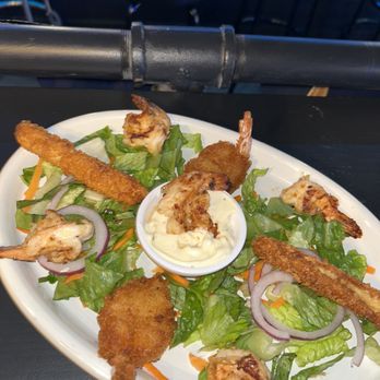 Aqua Tequilas - a platter of fried shrimp and lettuce - Seafood Near Me - Yakima, Washington