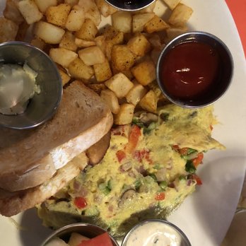 Daily Dose Old Town Bar & Grill - Breakfast & Brunch Near Me - Scottsdale, Arizona
