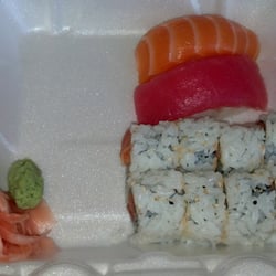 Wasabi - Nigiri and spicy tuna roll