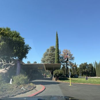Elks Lodge 1073 - Entrance - Community Service/Non-Profit Near Me - Redding, California Elks Lodge 1073 - Entrance - Community Service/Non-Profit Near Me - Redding, California