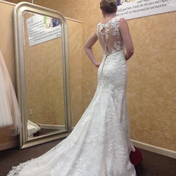 Diamond Bridal Gallery - Bridal Near Me - Citrus Heights, California