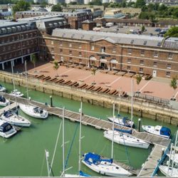 The Victualler Harbourside Bar & Restaurant
