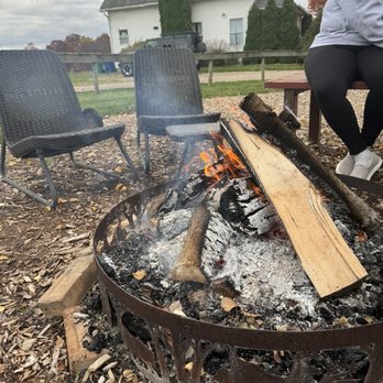 Hickory Creek Winery - Wineries Near Me - Buchanan, Michigan