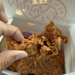 Shell Fast Stop 8 - 3 piece chicken strip meal - the chicken strips were very small. This was super disappointing.