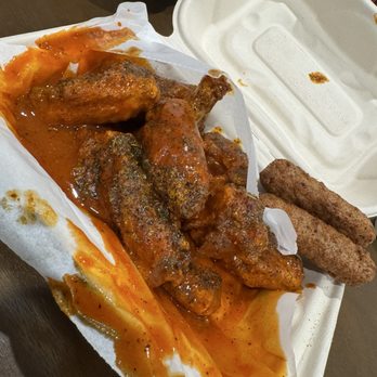 Chic Wings - Spicy lemon wings - Chicken Wings Near Me - Valley Glen, California
