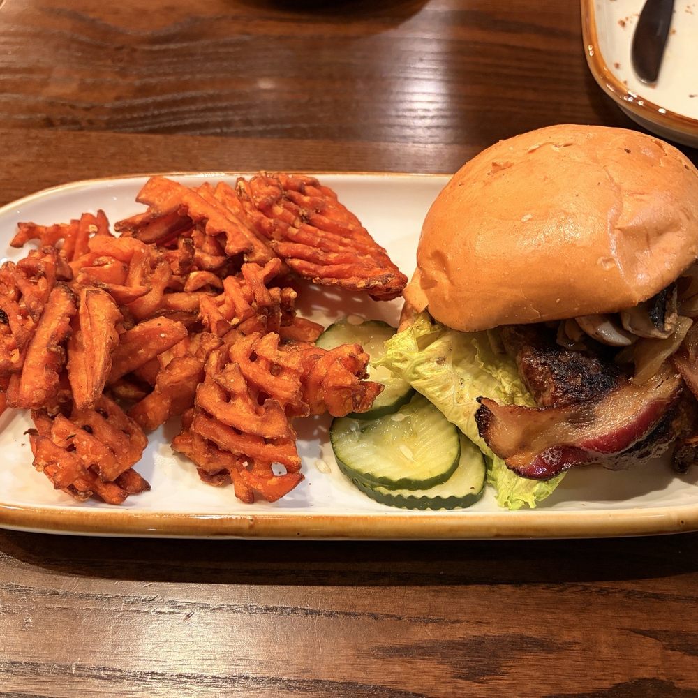 Mushroom Burger Mushroom Burger