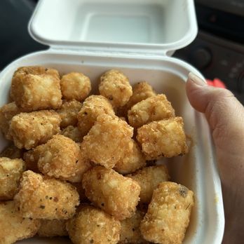 Brooks Burgers - Taters tots. - Hot Dogs Near Me - Pismo Beach, California