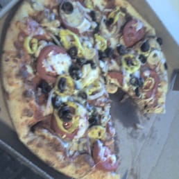 Fresh ingredients and hot pizza! Fresh ingredients and hot pizza!