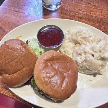 Wood Ranch Camarillo - CAB® Cheeseburger Sliders Side mash potatoes with cheese Bbq sauce - Barbeque Near Me - Camarillo, California Wood Ranch Camarillo - CAB® Cheeseburger Sliders Side mash potatoes with cheese Bbq sauce - Barbeque Near Me - Camarillo, California