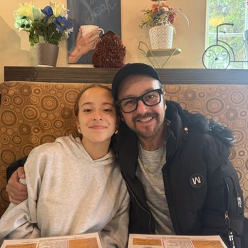 Breakfast at Angelo’s - Happy customers - Cafes Near Me - Newington, Connecticut Breakfast at Angelo’s - Happy customers - Cafes Near Me - Newington, Connecticut