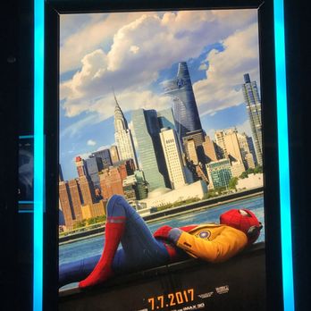 AMC Pompano Beach 18 - Cinema Near Me - Pompano Beach, Florida