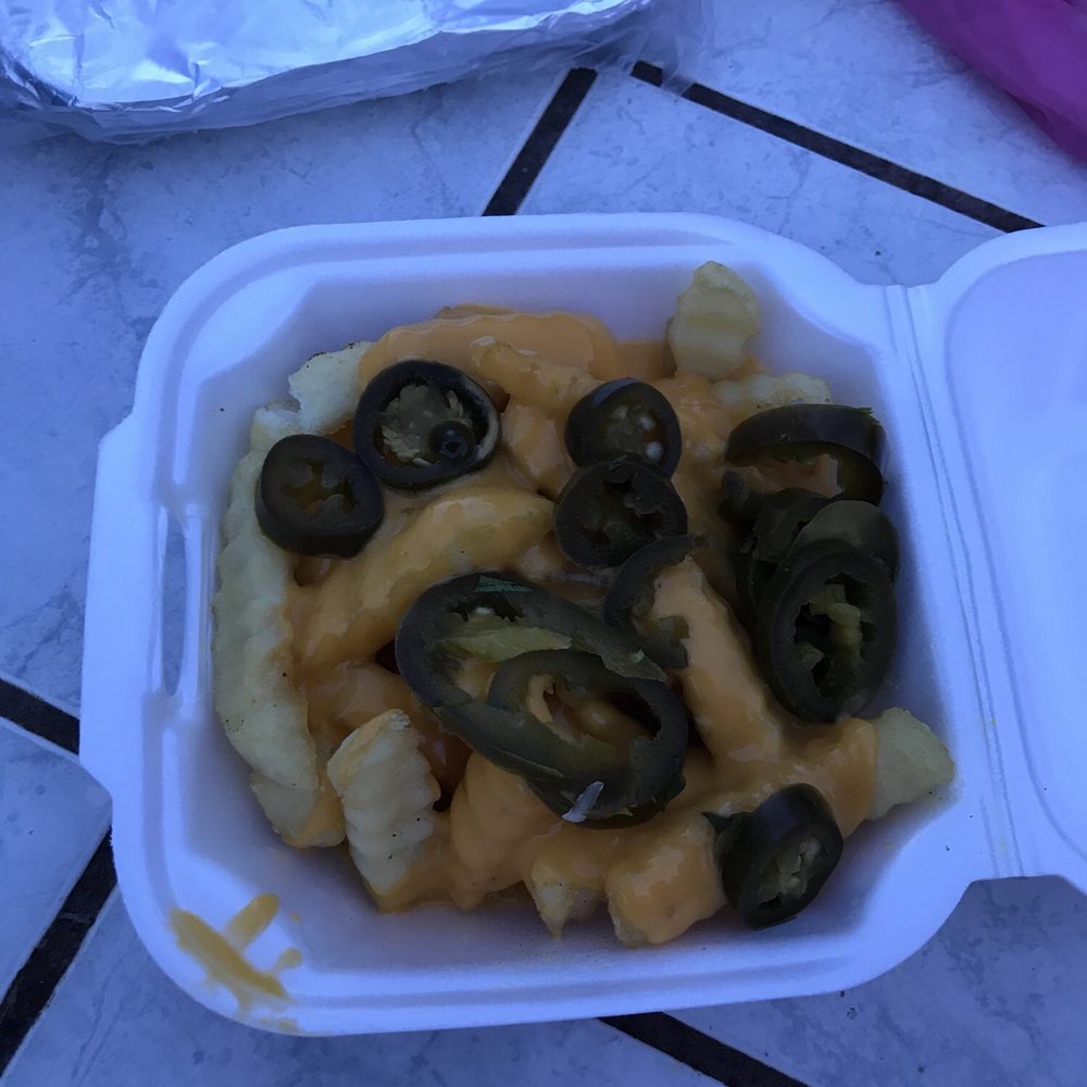 Don Pepe - Papas fritas y queso Cheese fries - Burgers Near Me - Guerrero, COA Don Pepe - Papas fritas y queso Cheese fries - Burgers Near Me - Guerrero, COA