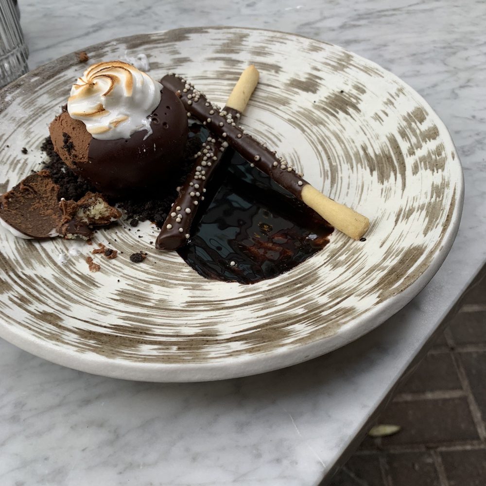Bisutoro - Chocolate "pie". Mmm delicious - Ramen Near Me - Phoenix, Arizona Bisutoro - Chocolate "pie". Mmm delicious - Ramen Near Me - Phoenix, Arizona