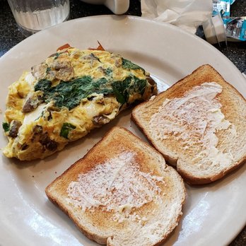 Thumbs Up Diner - Omelette with sausage,  cheese and veggies added. - Diners Near Me - Roswell, Georgia