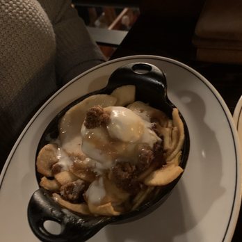 Woodberry Kitchen - Apple crisp - American Near Me - Baltimore, Maryland Woodberry Kitchen - Apple crisp - American Near Me - Baltimore, Maryland