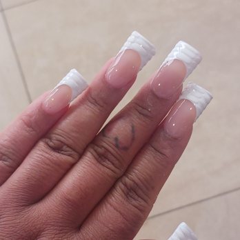 Lux Nails Design And Spa - Nail Salons Near Me - Fairfield, California