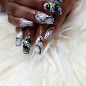 Valerian Nails And Spa - Nail Salons Near Me - Little Elm, Texas Valerian Nails And Spa - Nail Salons Near Me - Little Elm, Texas