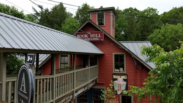 The Montague Bookmill by null
