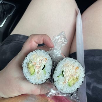 The Dolphin - Snowcrab sushi roll - Seafood Markets Near Me - Hanalei, Hawaii The Dolphin - Snowcrab sushi roll - Seafood Markets Near Me - Hanalei, Hawaii