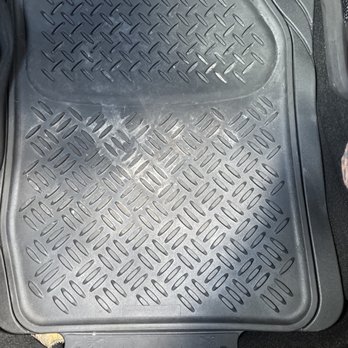 Blades Mobile Car Wash - Uncleanes mat - Car Wash Near Me - Miami, Florida Blades Mobile Car Wash - Uncleanes mat - Car Wash Near Me - Miami, Florida