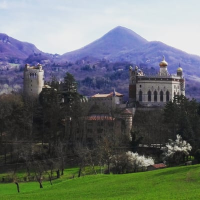Rocchetta Mattei by null