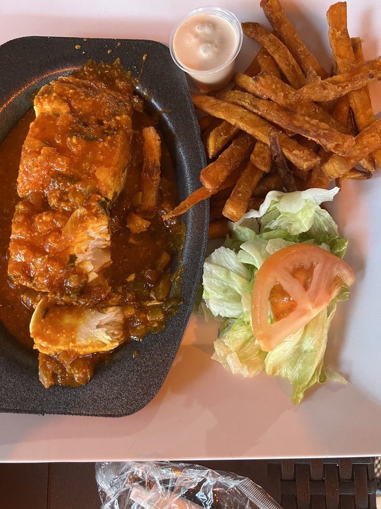 Sargaso Fish House Logo