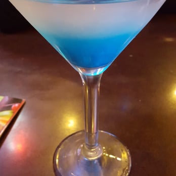 Native Grill & Wings - Rain drop martini - Sports Bars Near Me - Chandler, Arizona