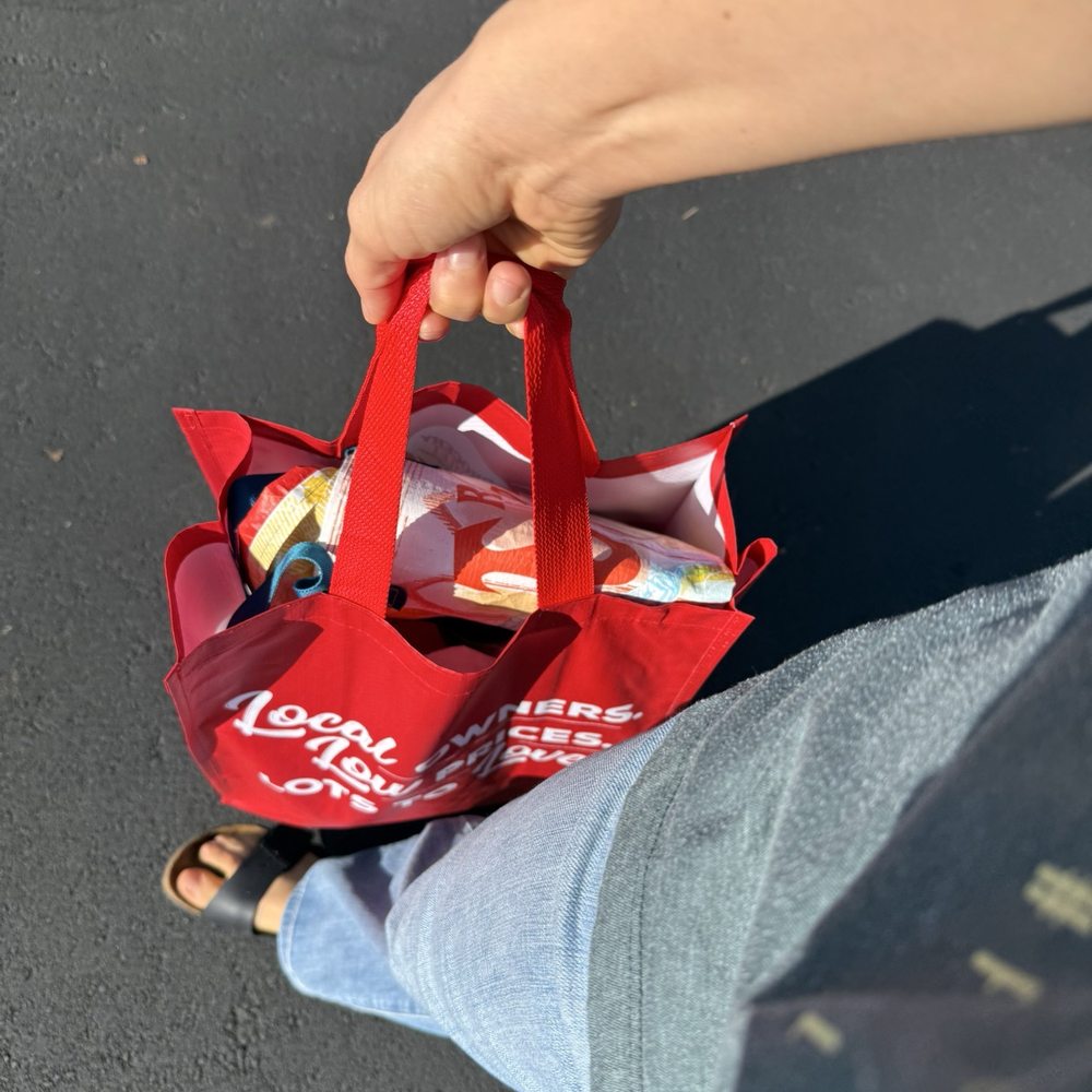 Grocery Outlet - Free tote - Grocery Near Me - Torrance, California Grocery Outlet - Free tote - Grocery Near Me - Torrance, California