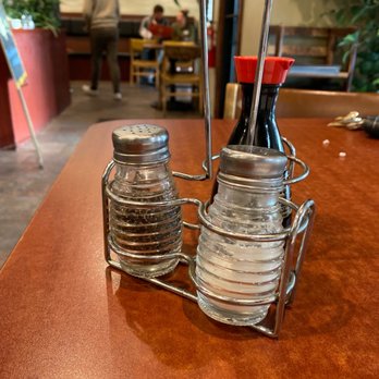Da Pineapple Grill - salt and pepper shakers - Asian Fusion Near Me - Rexburg, Idaho