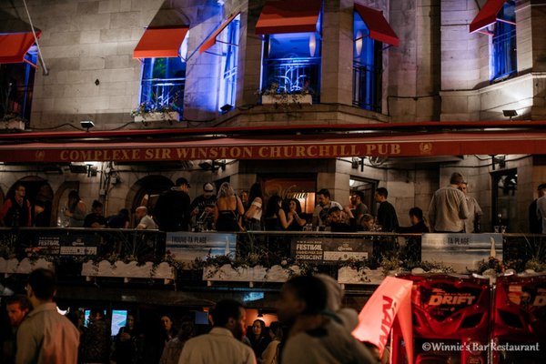 Winnie's Bar Restaurant by null