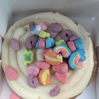 Crumbl - Bellaire - Lucky Charm 1/5 stars. Entirely too sweet. - Bakeries Near Me - Bellaire, Texas Crumbl - Bellaire - Lucky Charm 1/5 stars. Entirely too sweet. - Bakeries Near Me - Bellaire, Texas