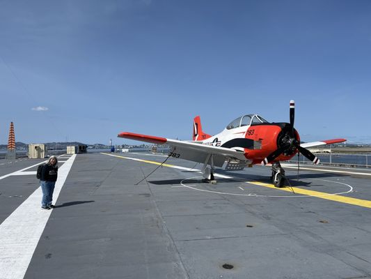 USS Hornet - Sea, Air and Space Museum by null
