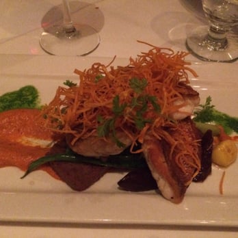 The Rainbow Room - Breakfast & Brunch Near Me - Niagara Falls, Ontario