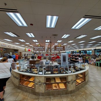 Buc-ee's - Gas Stations Near Me - Robertsdale, Alabama Buc-ee's - Gas Stations Near Me - Robertsdale, Alabama