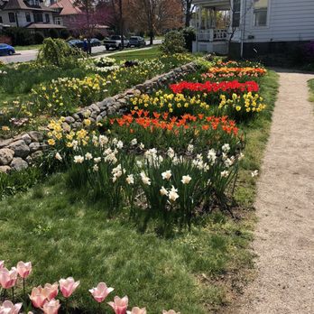 COLORBLENDS HOUSE & SPRING GARDEN - Updated July 2025 - 57 Photos - 893 ...