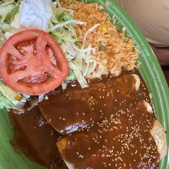 Los Aztecas II - Ground beef, enchiladas, mole - Mexican Near Me - Galena, Illinois Los Aztecas II - Ground beef, enchiladas, mole - Mexican Near Me - Galena, Illinois