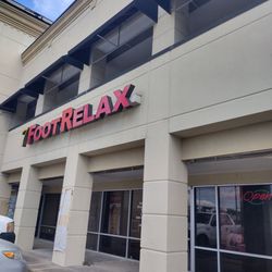 7 Foot Relax - Front of business